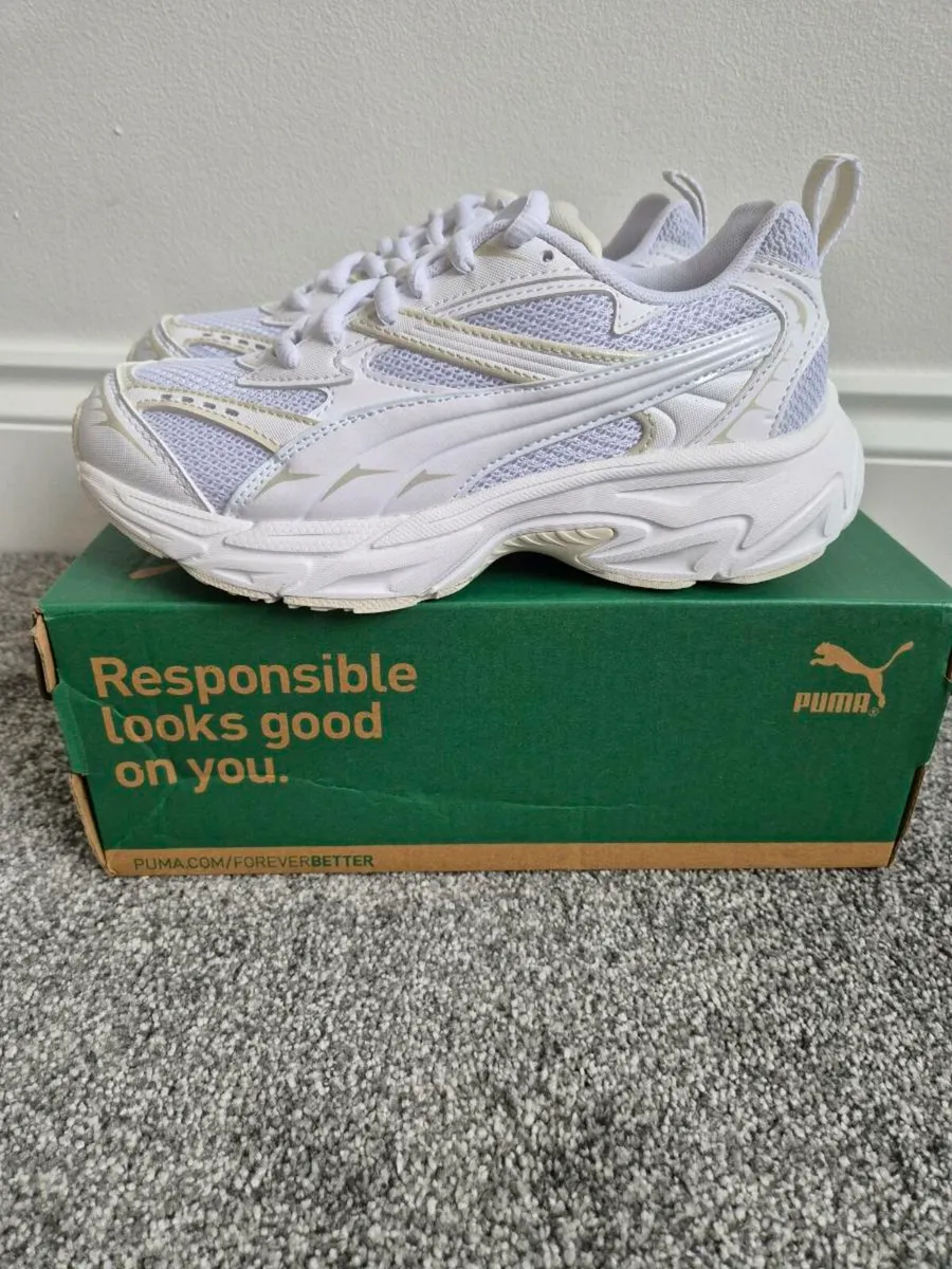 Puma girls trainers size uk 3 - Image 4