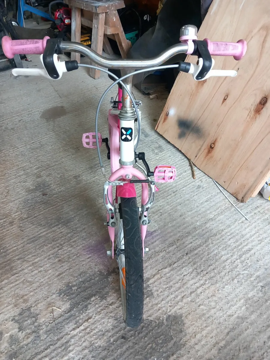 Girls bicycle - Image 4