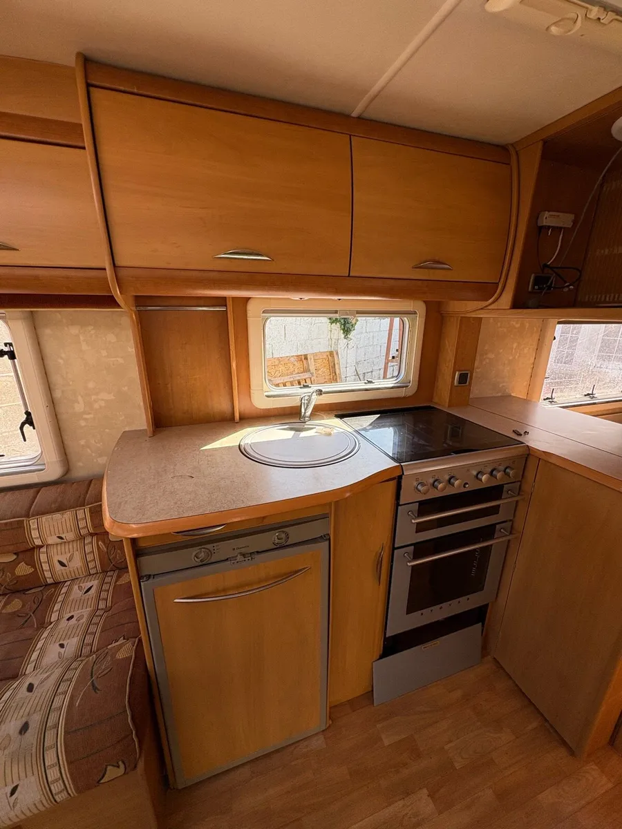 4 berth Caravan Fixed bed - Image 4