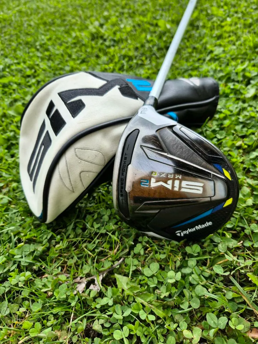 Sim 2 3 wood Inc. Headcover - Image 1