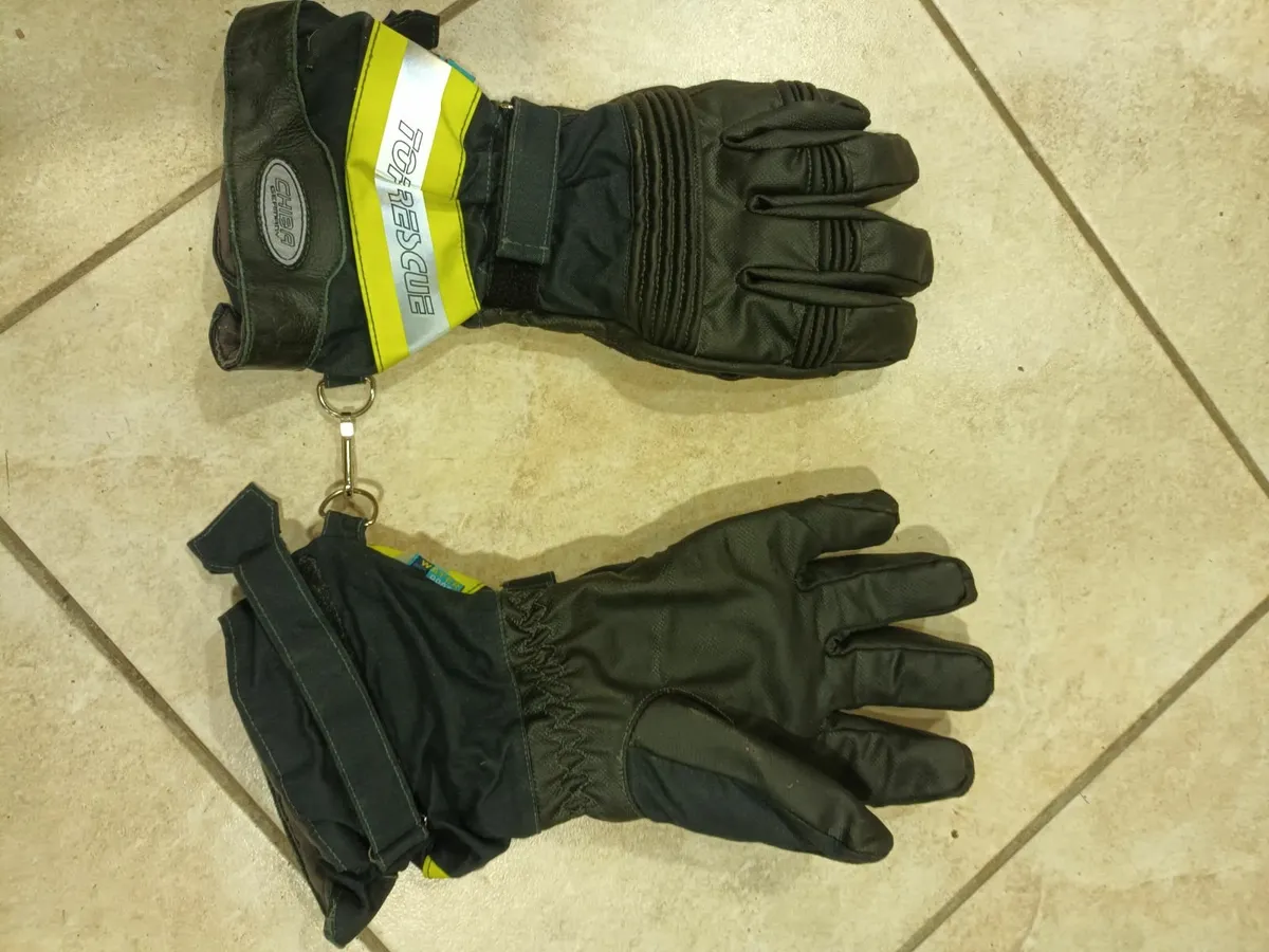 Army Surplus - Image 4