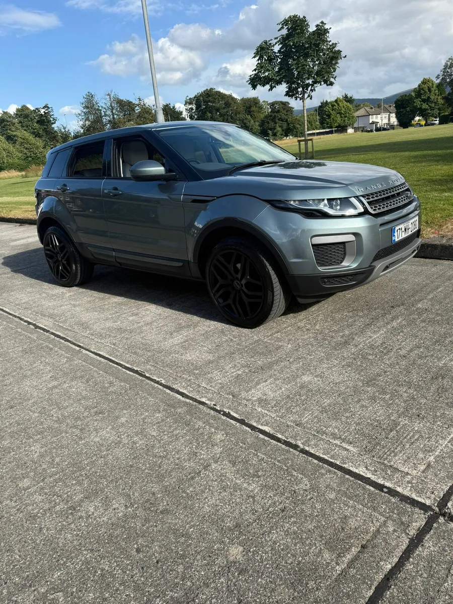 2017 RANGE ROVER  Evoque NCT and TAXED - Image 1
