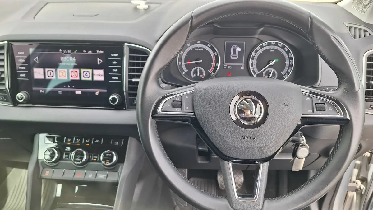Skoda Karoq automatic dsg 2020 ambition 1.0 petrol - Image 4