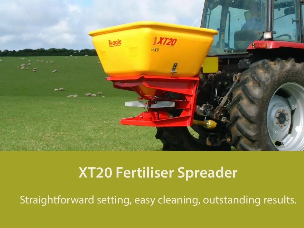 Teagle XT20 fertiliser sower - Image 1