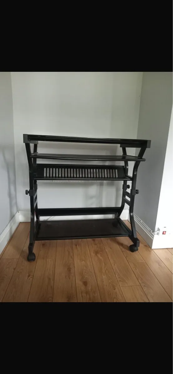 Computer table - Image 2