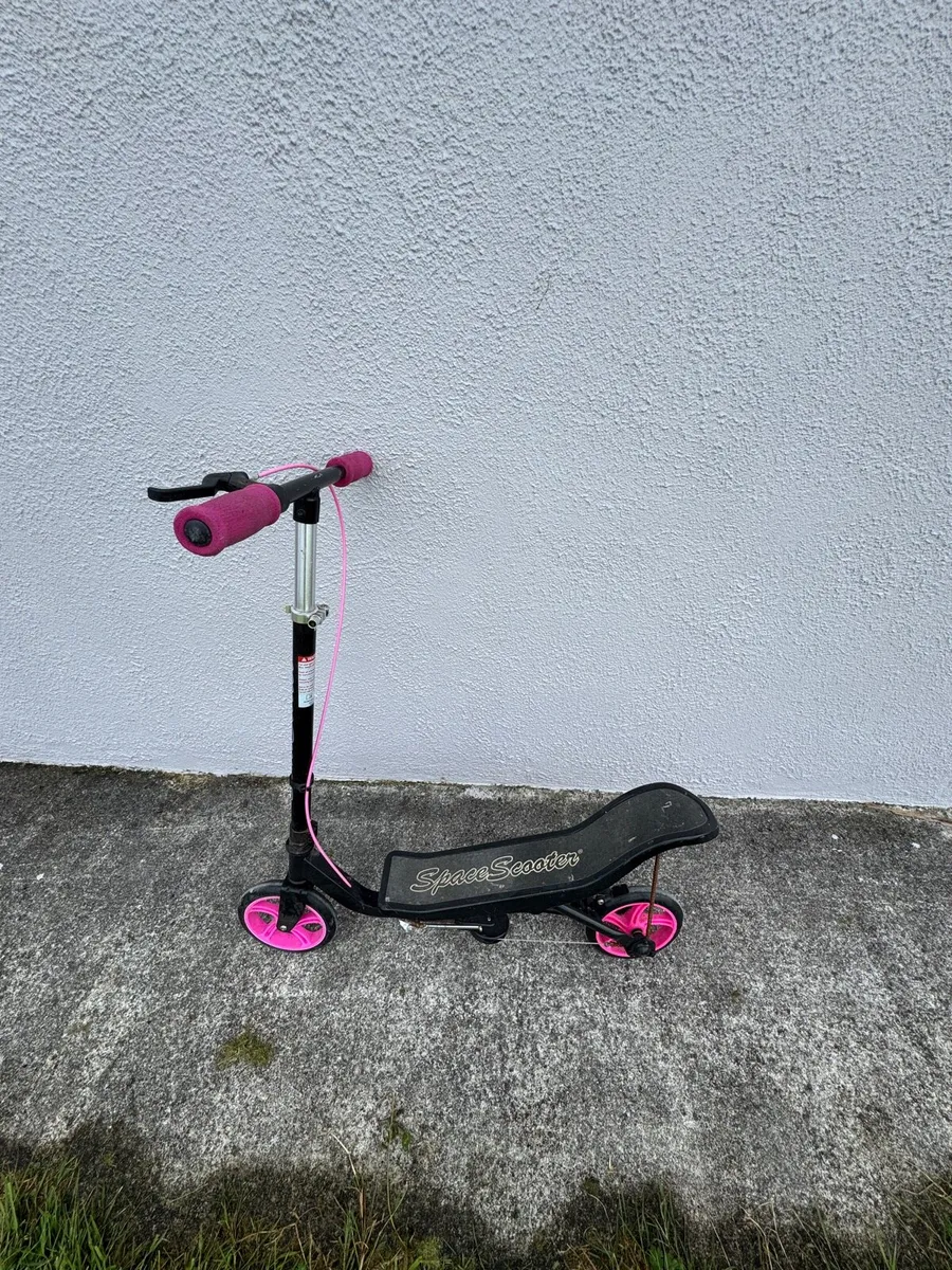 Scooters - Image 2