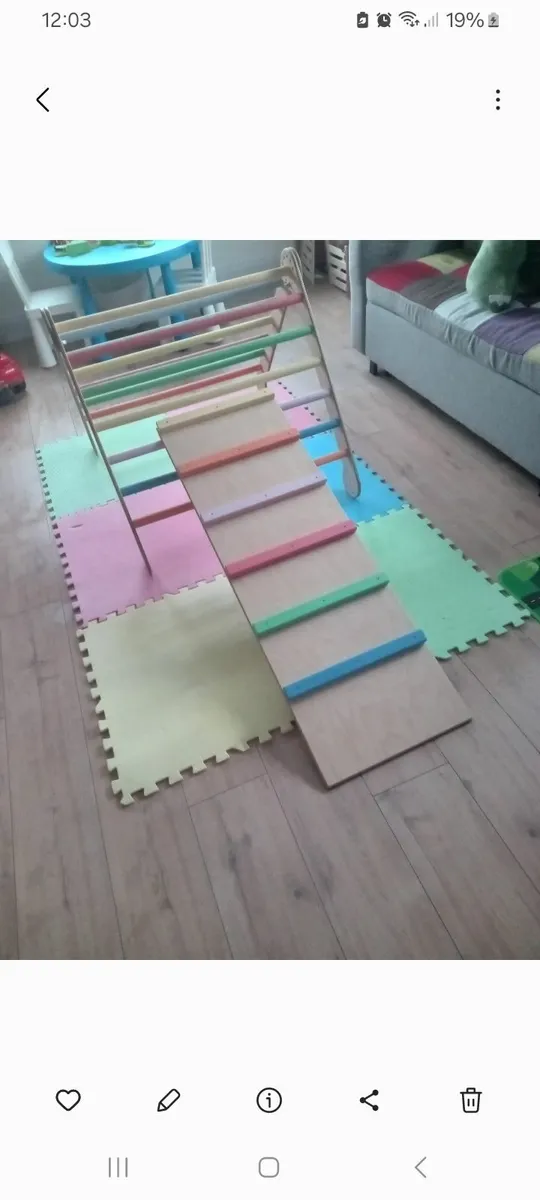 Climbing frame - Image 1