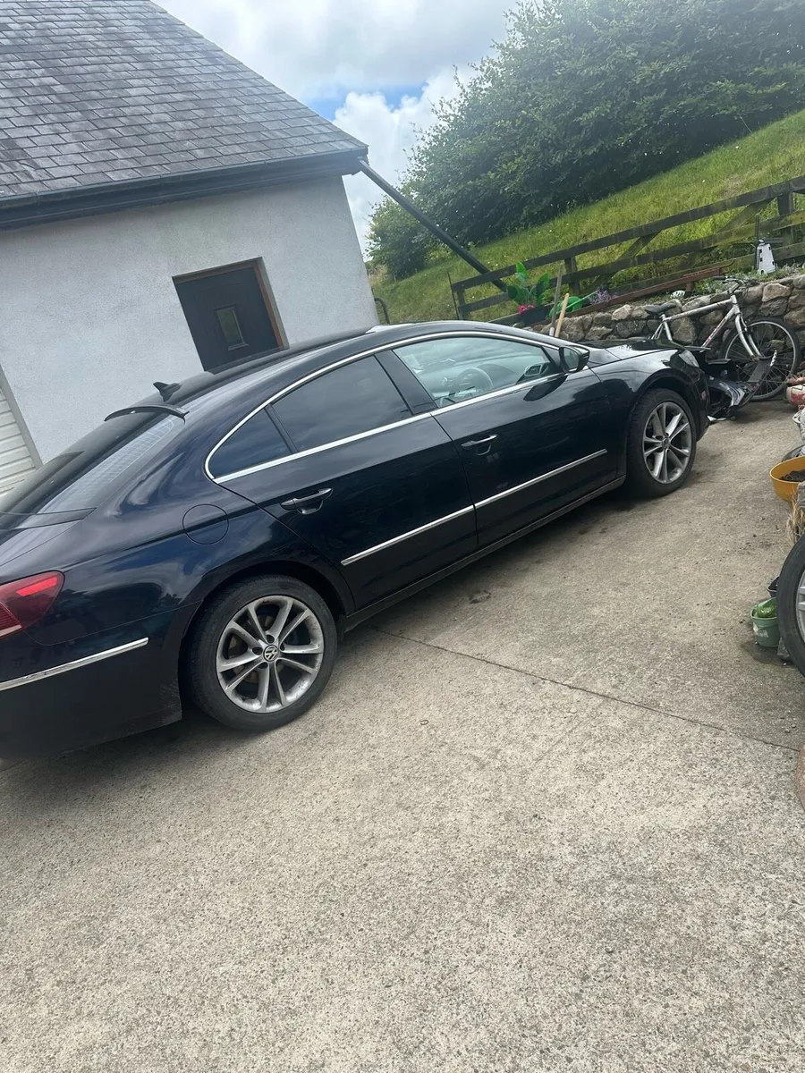 Car - Image 2