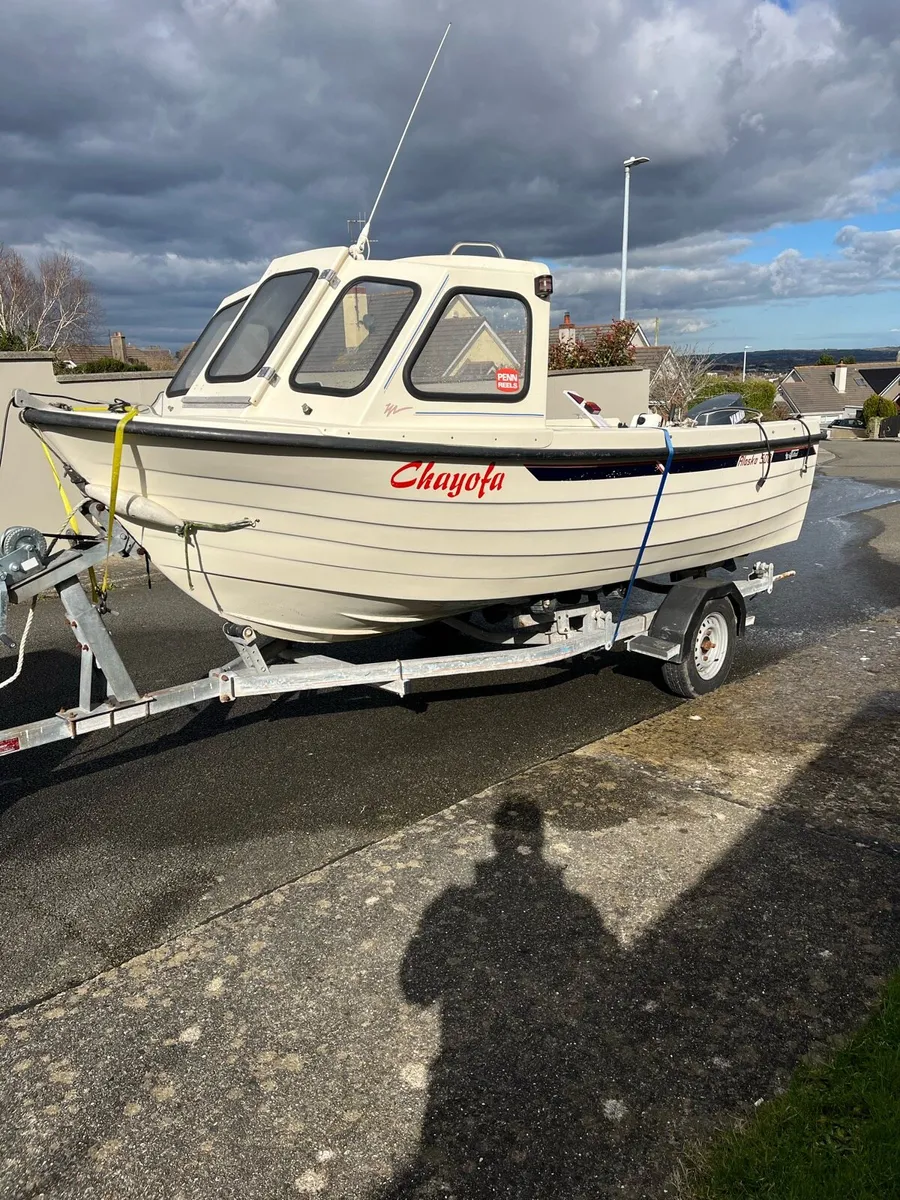 Boat - Image 1