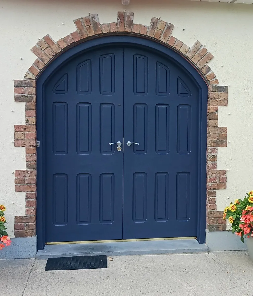 Double Arched Front Doors - Image 1