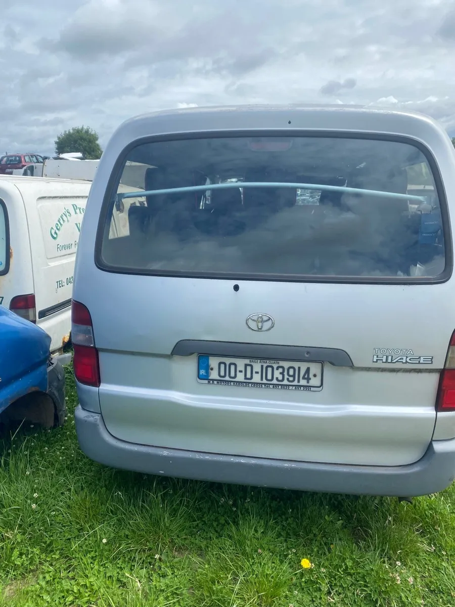 Toyota cars and vans for breaking or export - Image 2