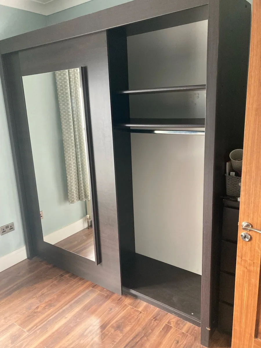 Wardrobe - Image 2