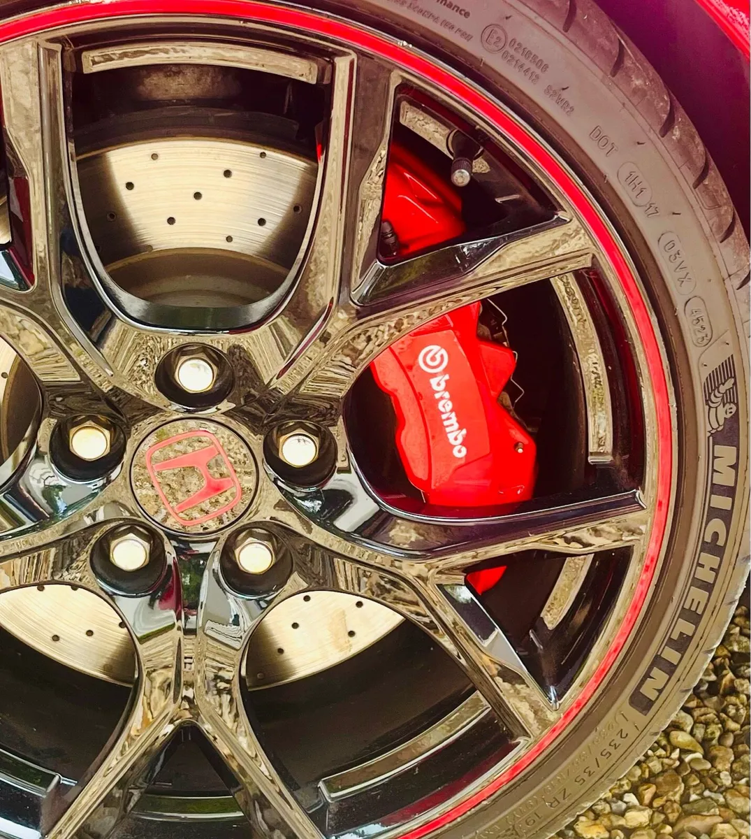 Type R Civic one owner Irish car 45 kilometers - Image 4