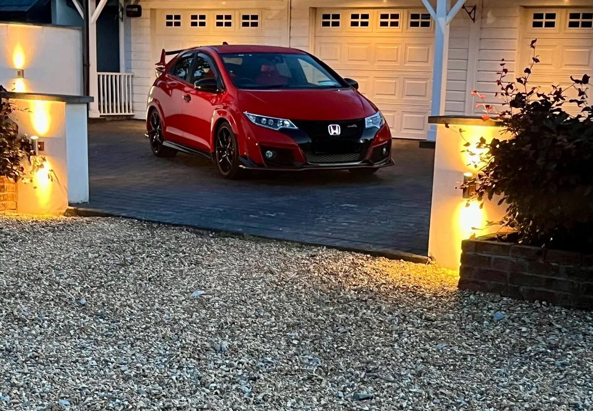Type R Civic one owner Irish car 45 kilometers - Image 1