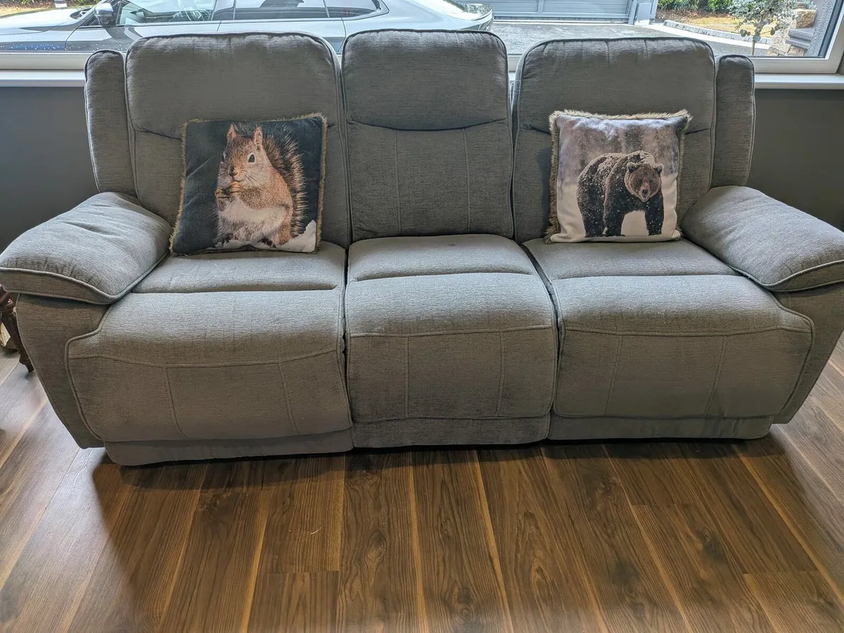 Twin set Recliner Couches - Image 1