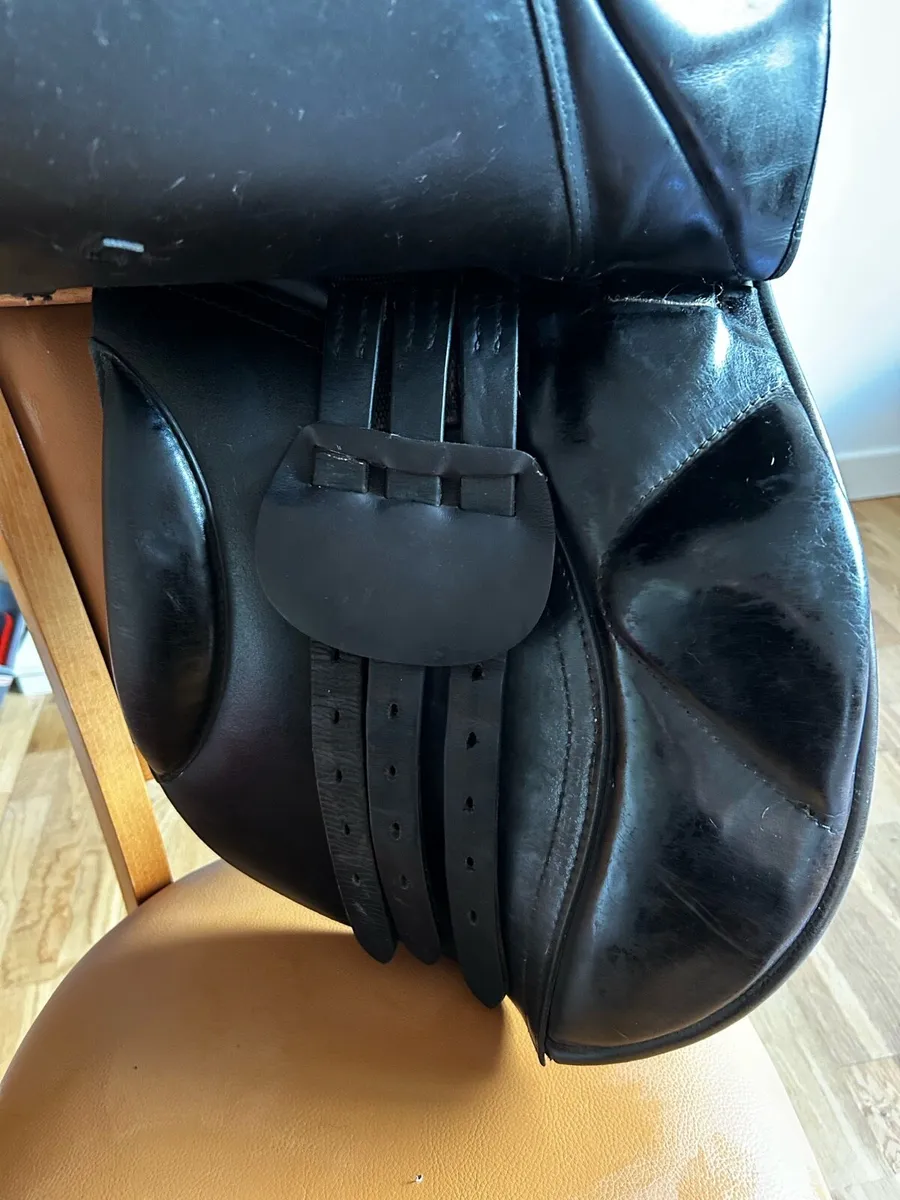 Black leather wide saddle - Image 4