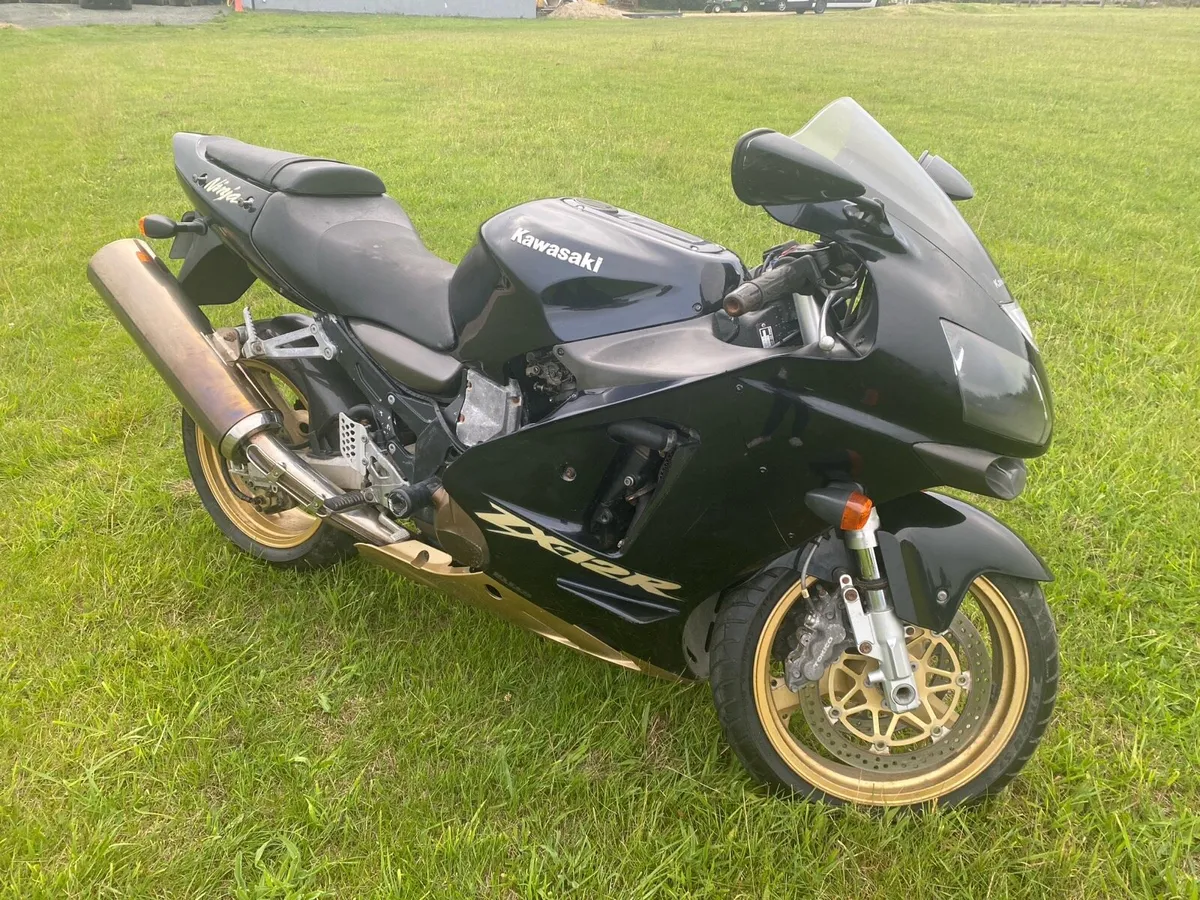 Kawasaki ZX12R - Image 3