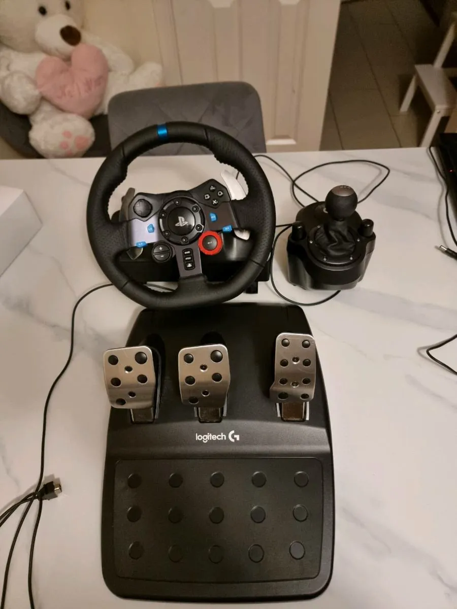 Logitech G29 + Stand - Image 1