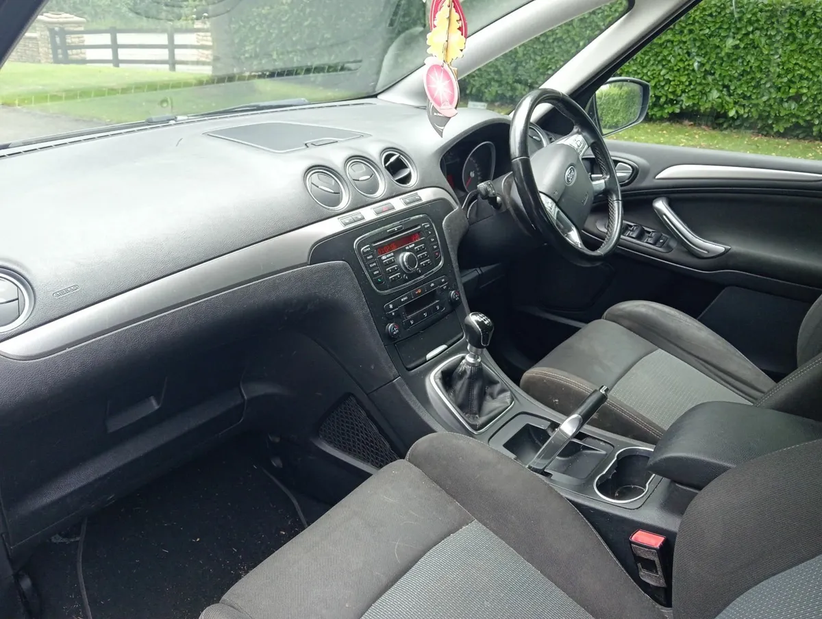 2012 Ford S-Max  7 seater low low milage - Image 2