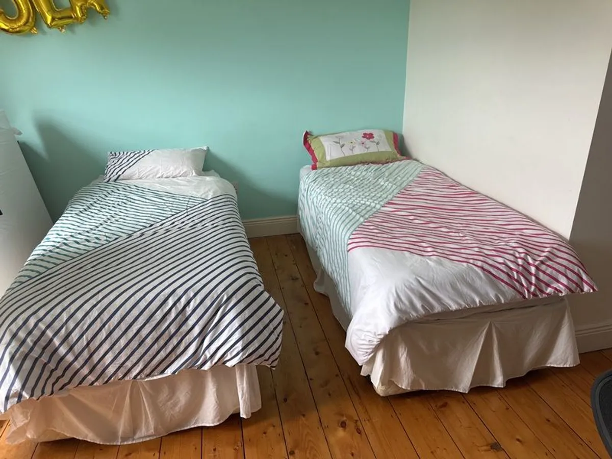 2 excellent quality trundle beds sleeps 4 - Image 3