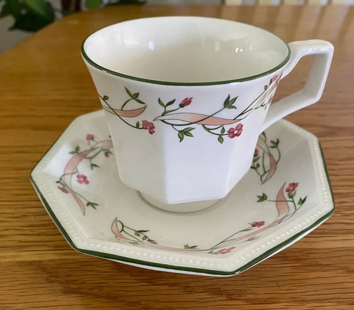 Eternal Beau Dinner Service - Image 4