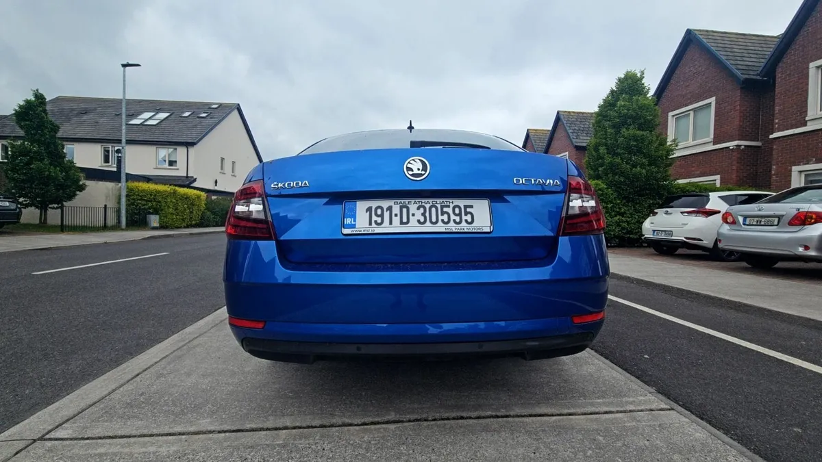 Skoda Octavia 2019 - Image 2