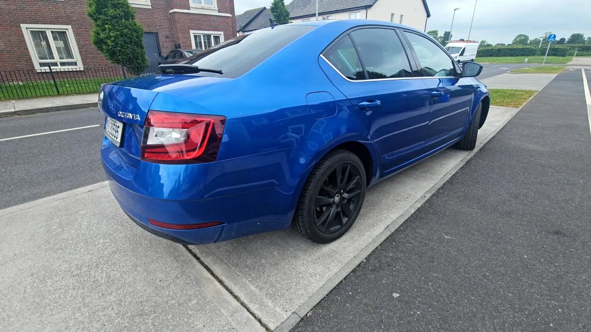 Skoda Octavia 2019 - Image 3