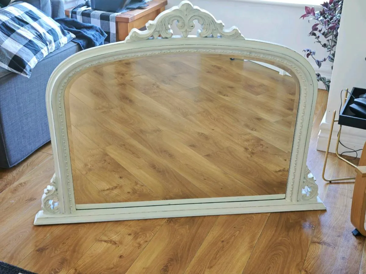 Mirror - Image 1