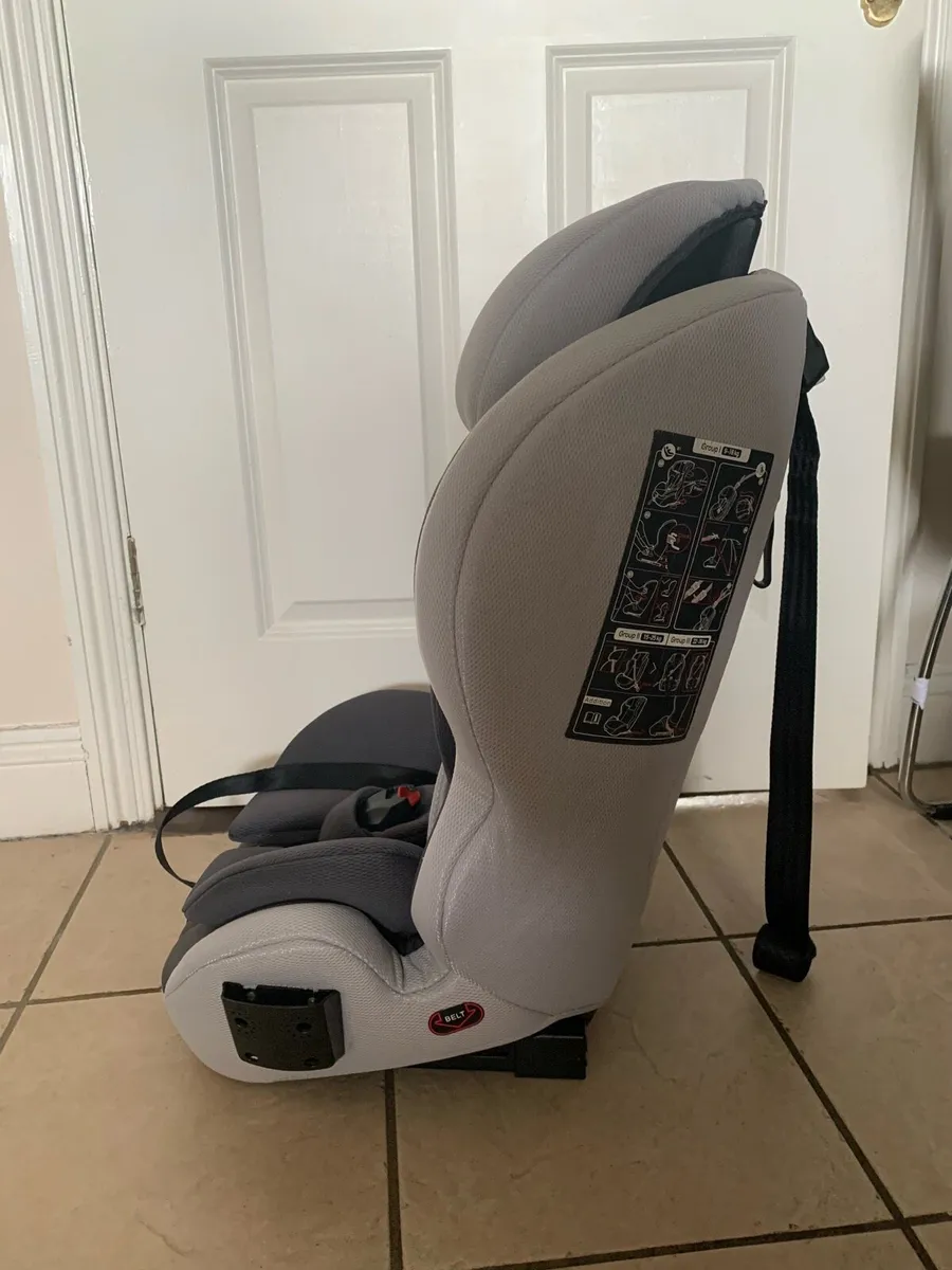 Infababy car seat with Isofix - Image 2
