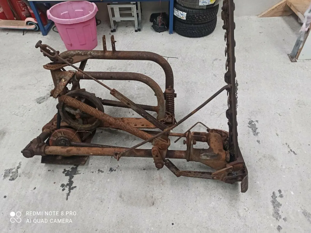 Ferguson mowing bar - Image 1