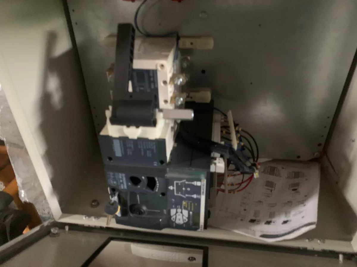 Electrical Automatic Changeover switch - Image 2