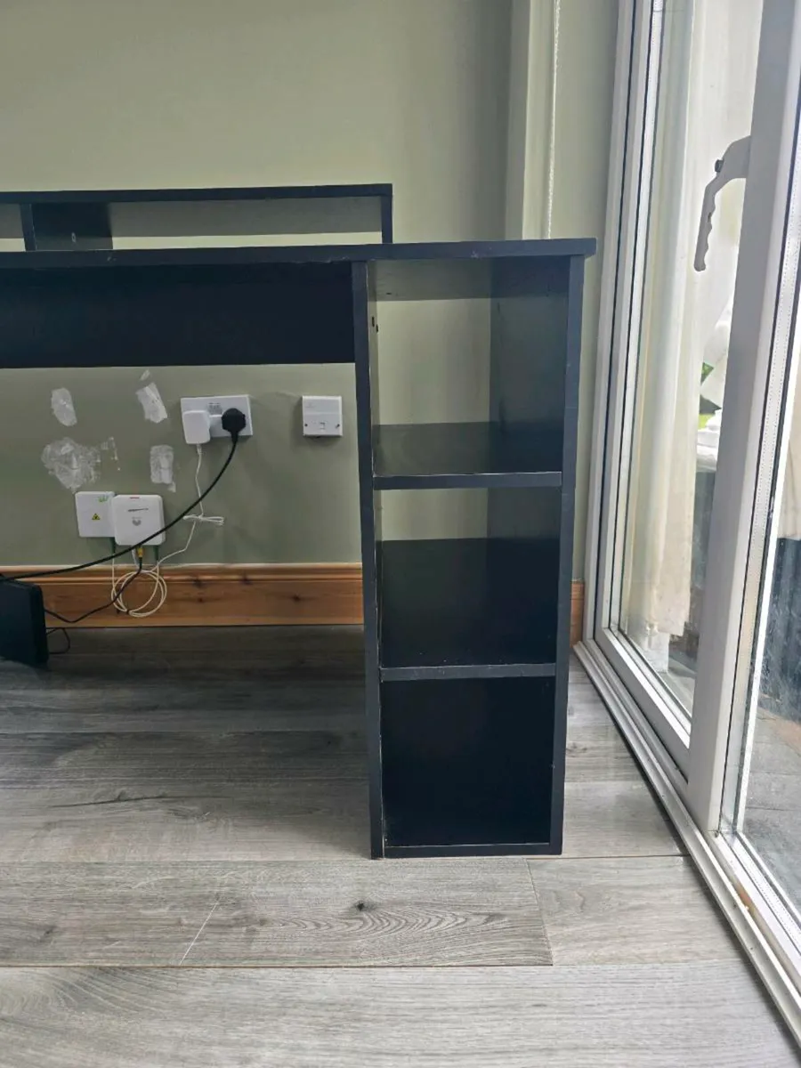 Computer Desk - Image 2