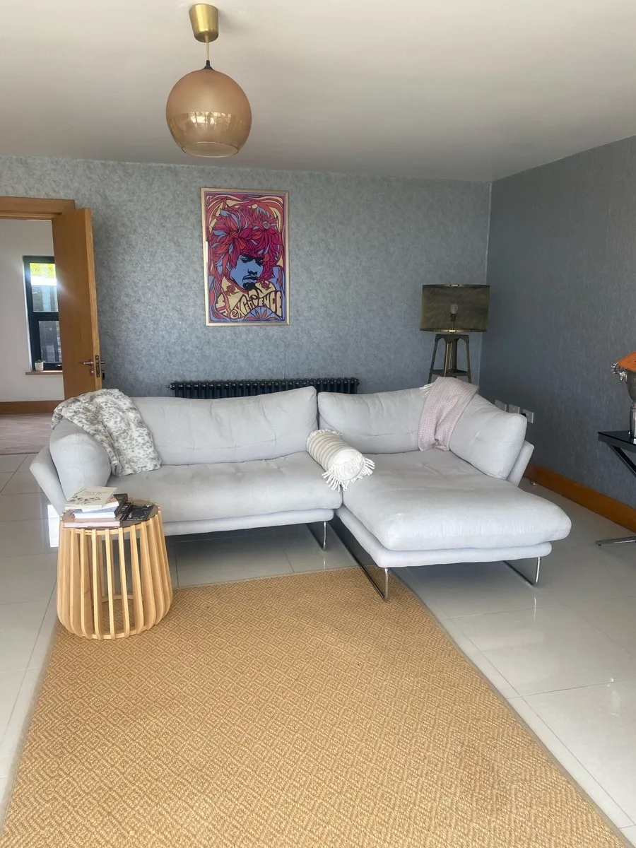 House clearance - Image 1