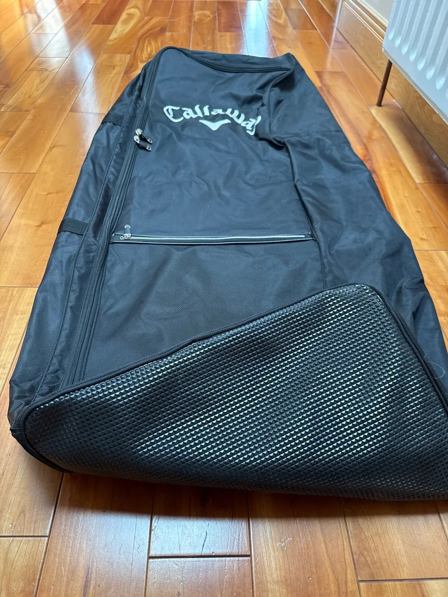 Callaway light weight golf travel bag - Image 2