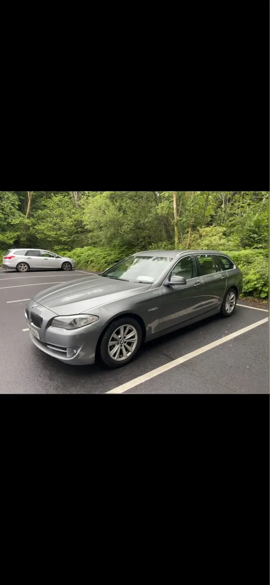 BMW 5 Series 520D - Image 2