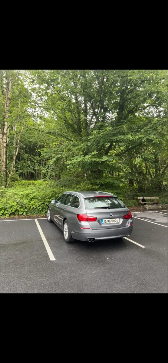 BMW 5 Series 520D - Image 4