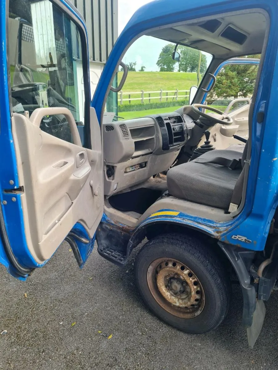 Toyota Dyna - Image 2