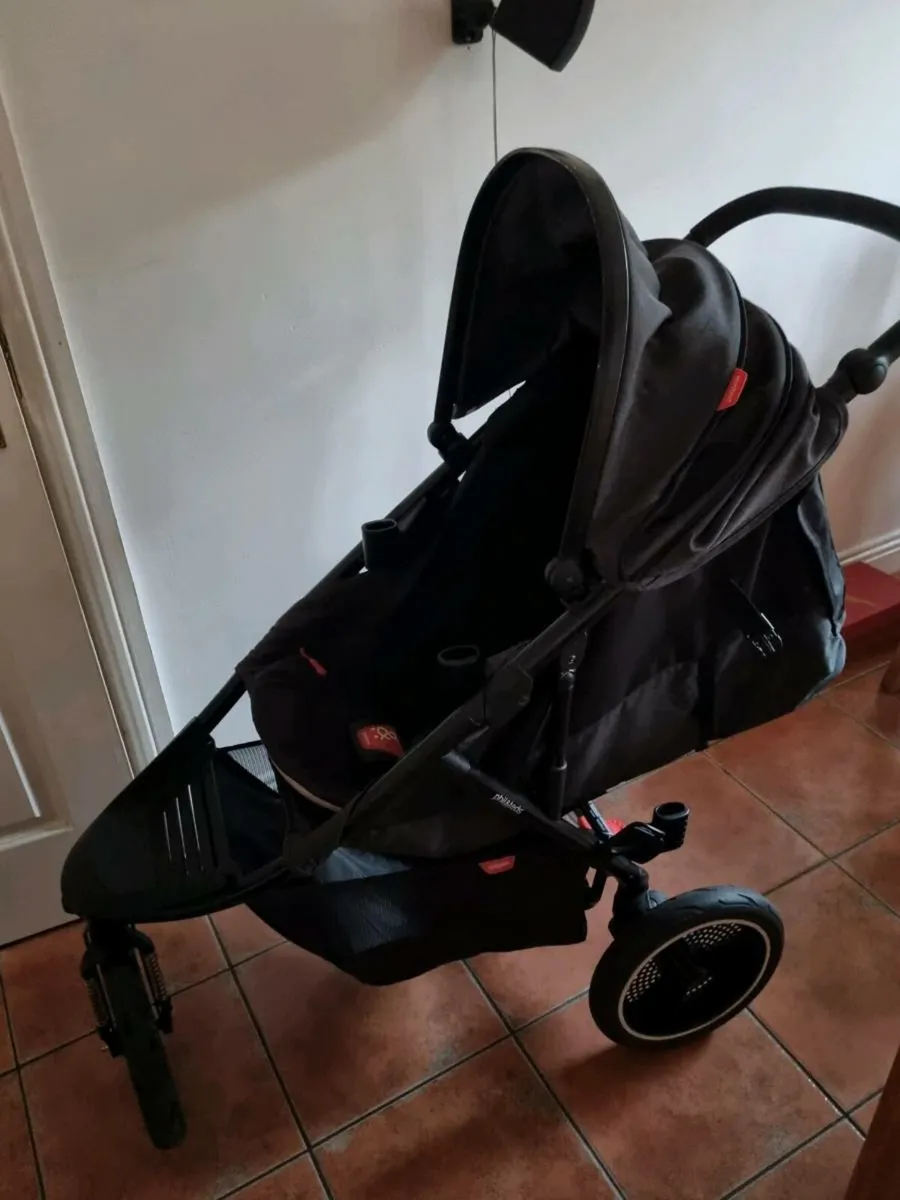 Phil and Teds Double buggy - Image 3