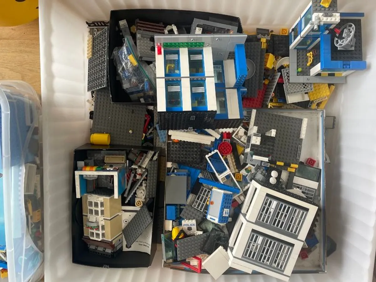 Lego - Image 1