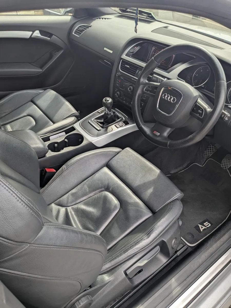 Audi A5 2010 - Image 3