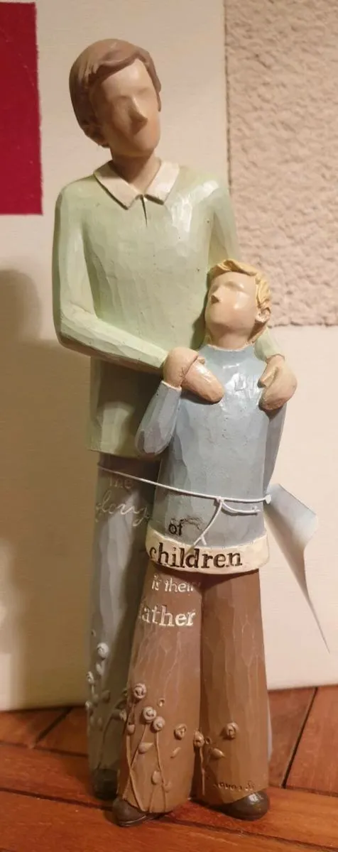"Father & Child" Figurine - Image 1