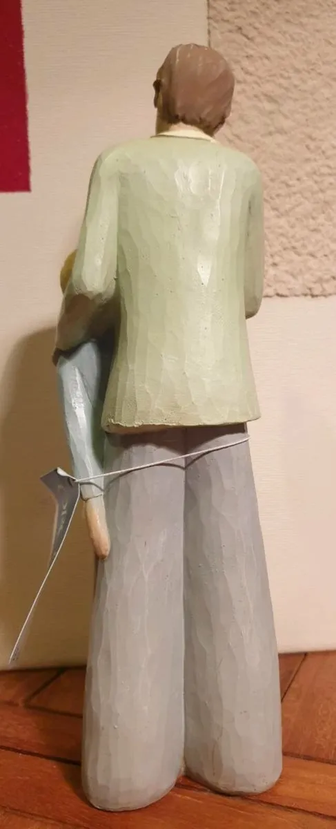 "Father & Child" Figurine - Image 2