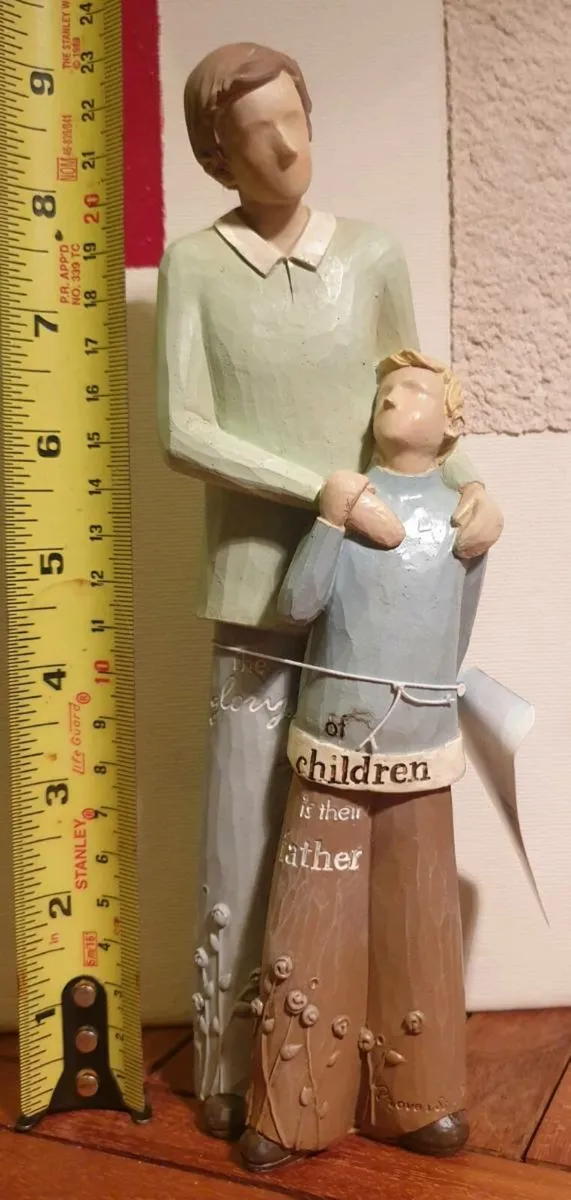 "Father & Child" Figurine - Image 4