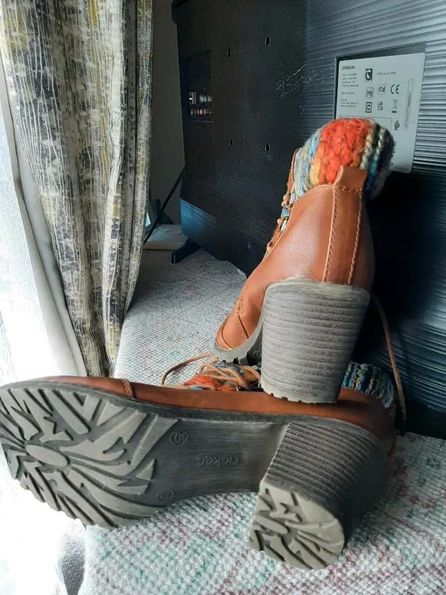 Shoes - Image 2