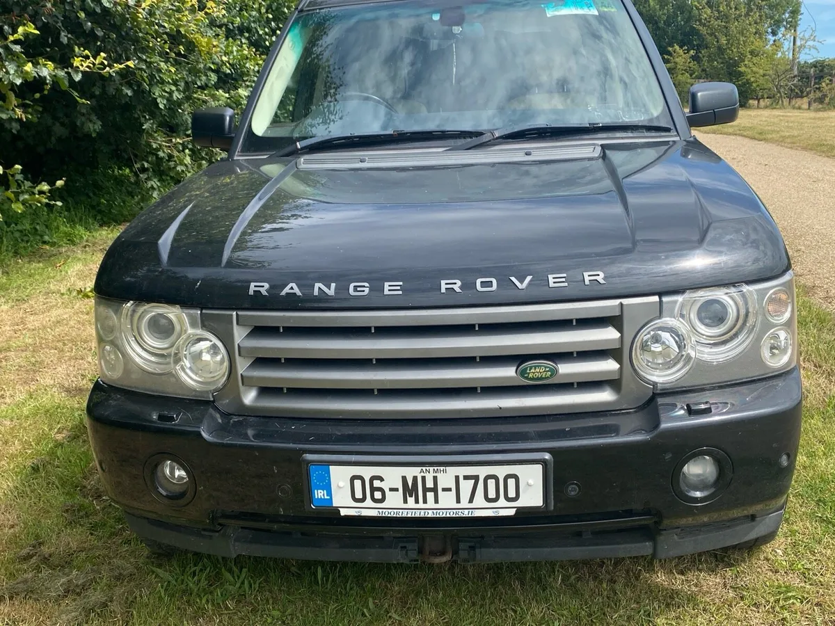 Range Rover - Image 2