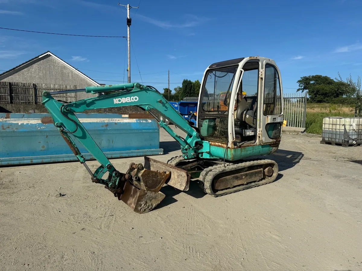 Kobelco sk30 - Image 1