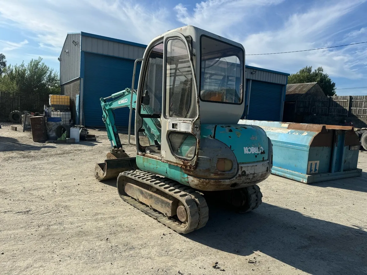 Kobelco sk30 - Image 2