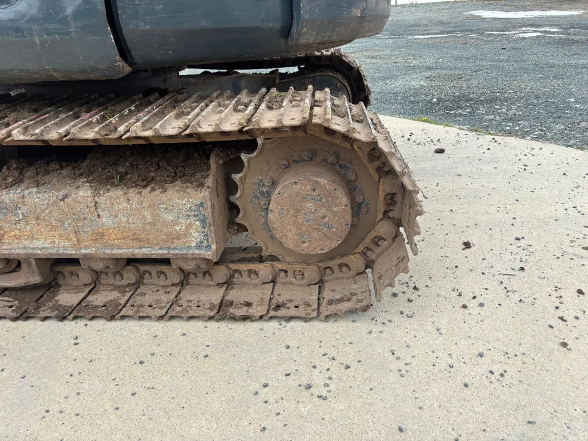 Hyundai 8 ton 2016 - Image 4