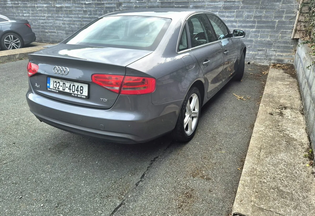 Audi A4 - Image 2