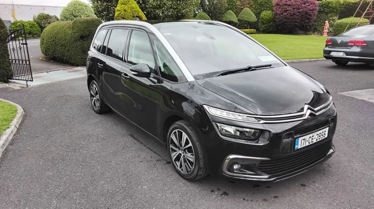 CITROËN C4 GRAND PICASSO 120BHP..LOW MILES - Image 4